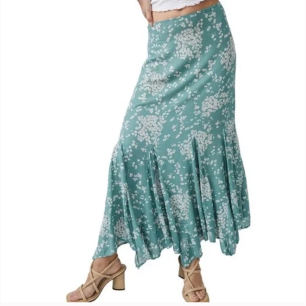 FREE PEOPLE BACKSEAT GLAMOUR MAXI SKIRT IN JADED COMBO